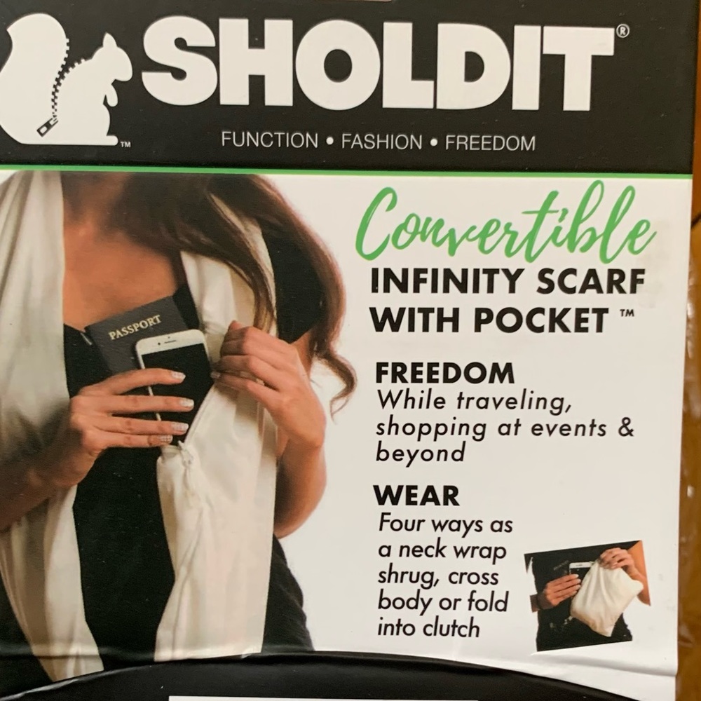 Sholdit Infinity Scarf- brand new